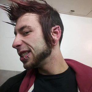 Meet your Posher, Kyle